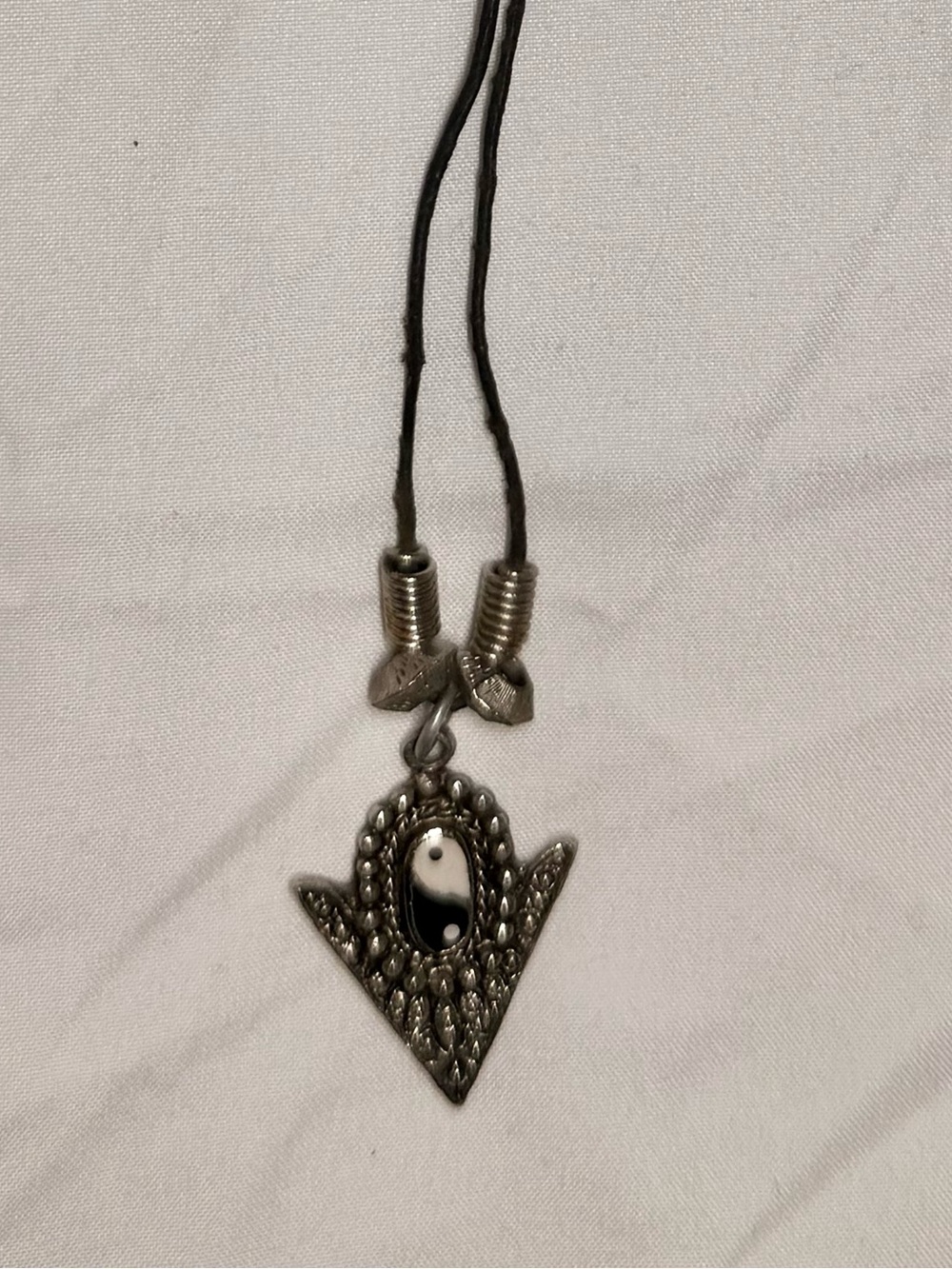 Silver-Tone Yin Yang Arrowhead Pendant Necklace - Unbranded